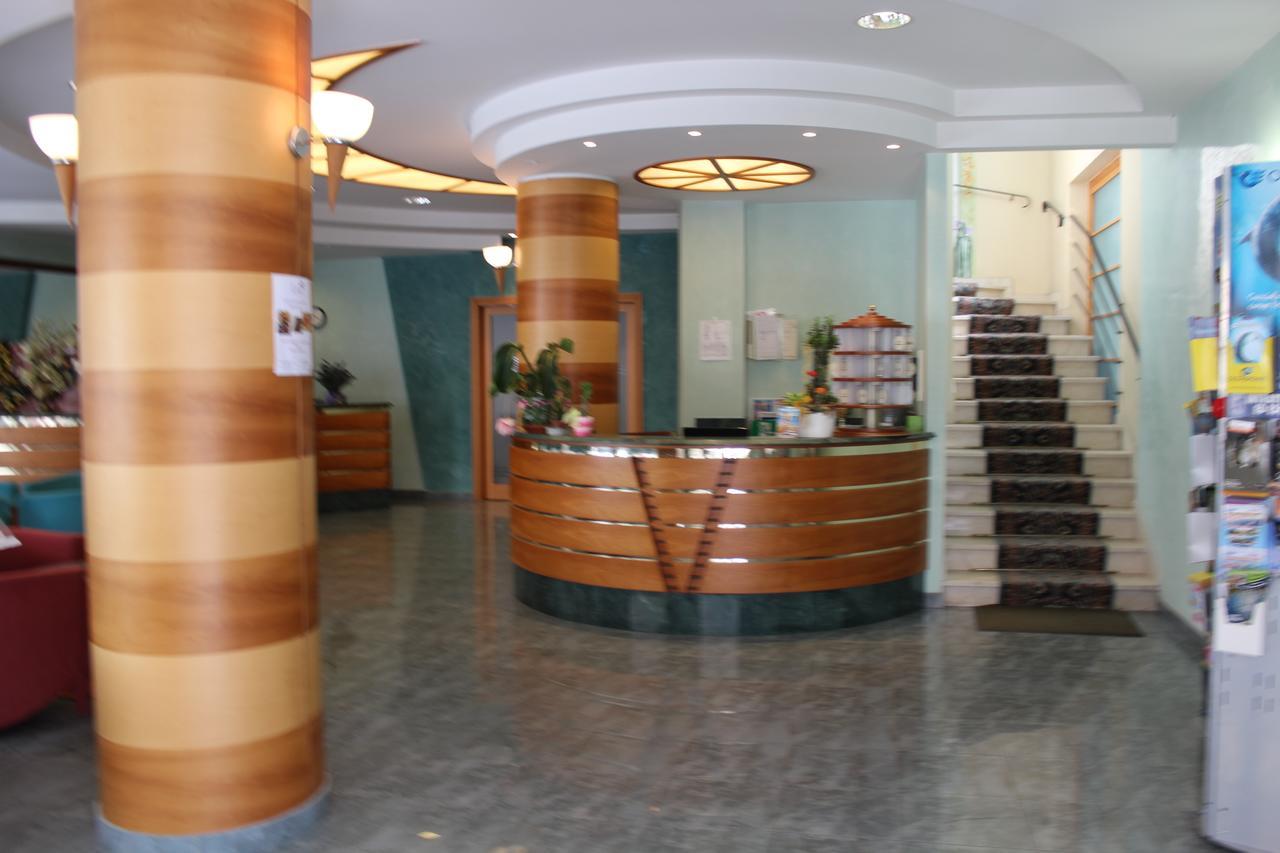 Hotel American Μπελάρια-Ιτζέα Μαρίνα Εξωτερικό φωτογραφία