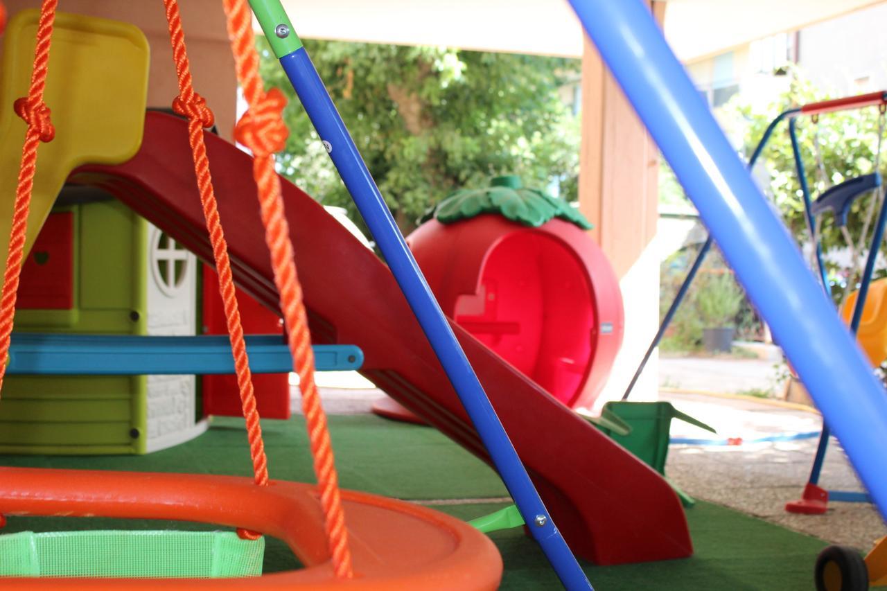 Hotel American Μπελάρια-Ιτζέα Μαρίνα Εξωτερικό φωτογραφία