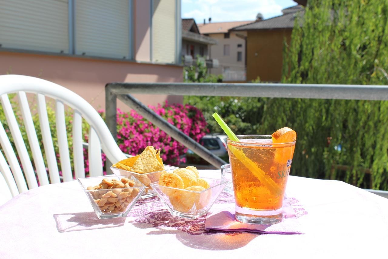Hotel American Μπελάρια-Ιτζέα Μαρίνα Εξωτερικό φωτογραφία