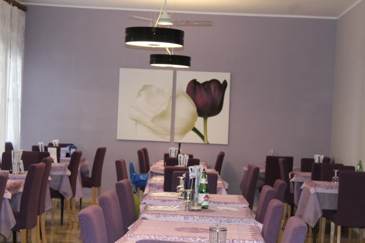 Hotel American Μπελάρια-Ιτζέα Μαρίνα Εξωτερικό φωτογραφία